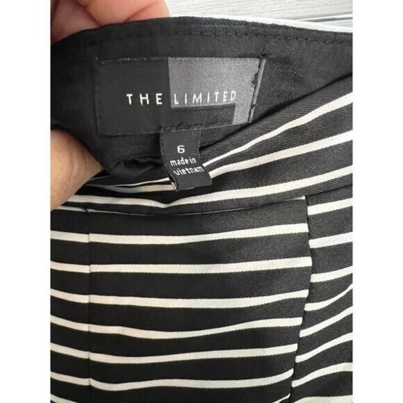 The‎ Limited Skater Skirt Stripes Pleated Size 6 - Picture 2 of 4